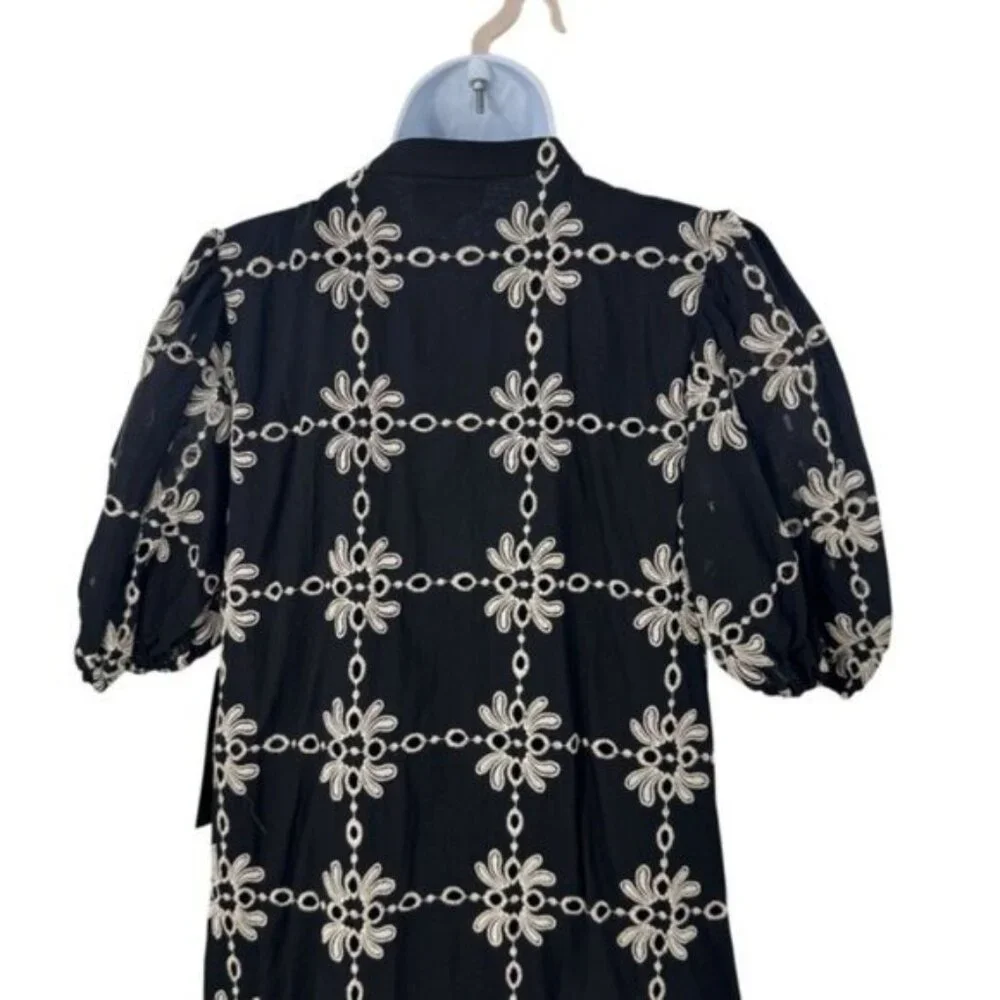 Tuckernuck NEW Black Eyelet Lewis Puff Sleeve Embroidered Maxi Dress Size M - Picture 8 of 11